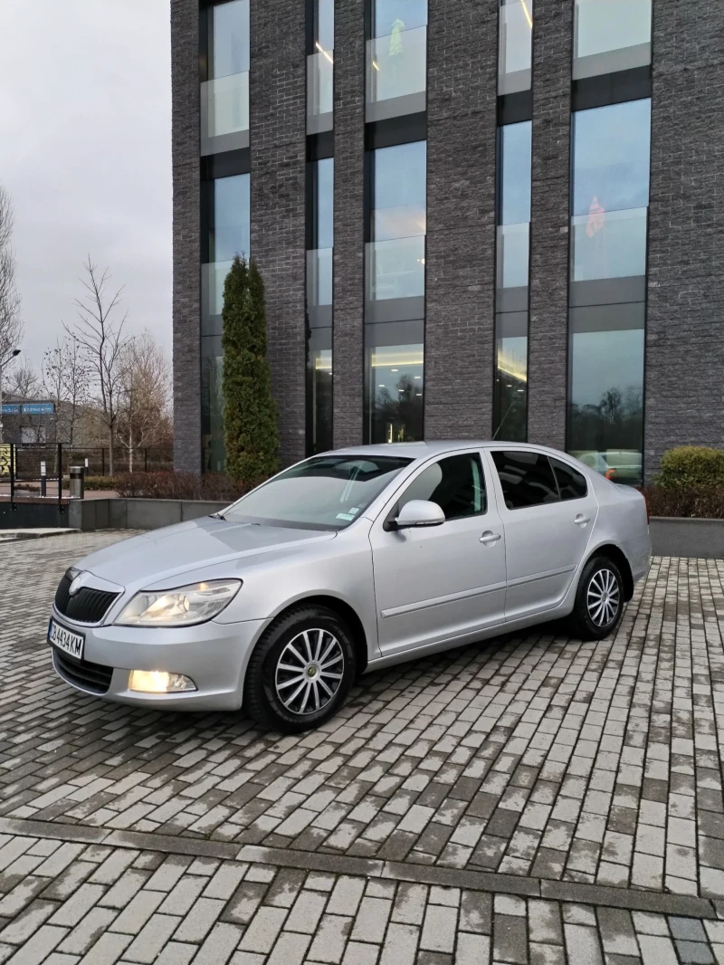 Skoda Octavia 1.9 TDI  ПЕРФЕКТНА, снимка 5 - Автомобили и джипове - 48212381