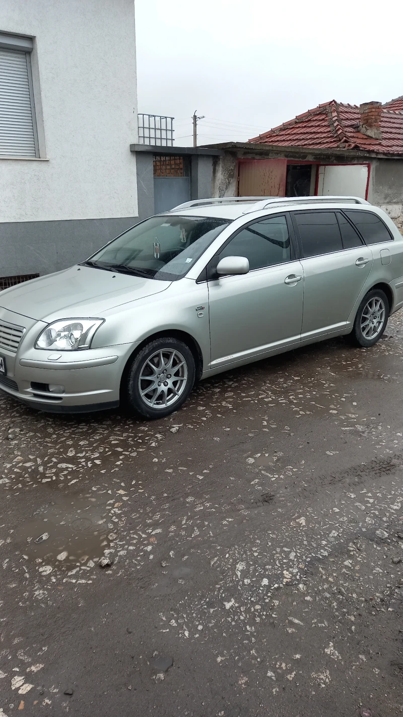 Toyota Avensis, снимка 2 - Автомобили и джипове - 49173985