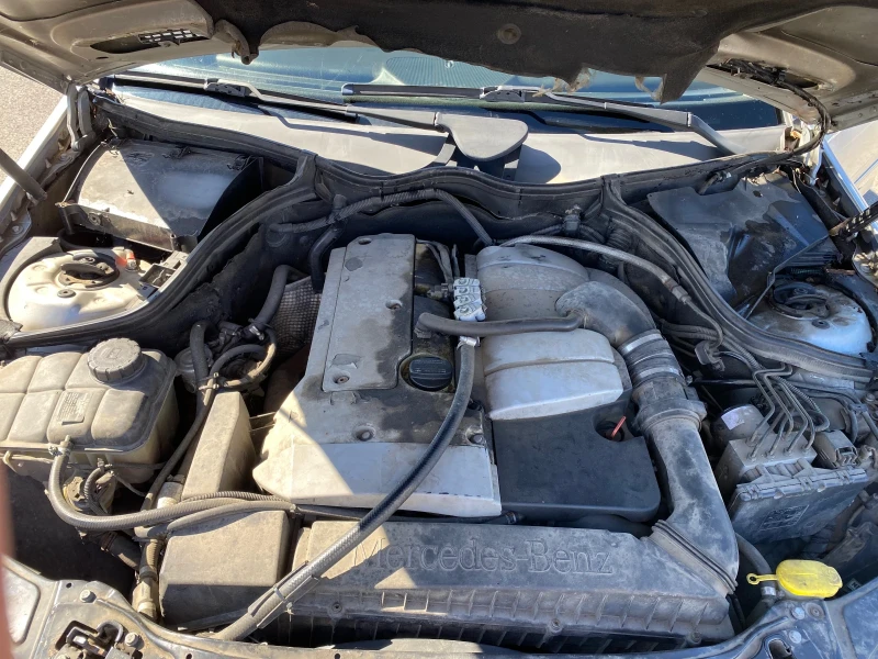 Mercedes-Benz C 180 2000, снимка 13 - Автомобили и джипове - 52816485