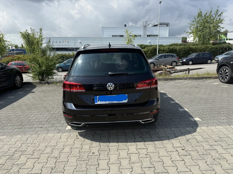VW Sportsvan 1.5 TSI Highline 7DSG Massage, снимка 4 - Автомобили и джипове - 52261551