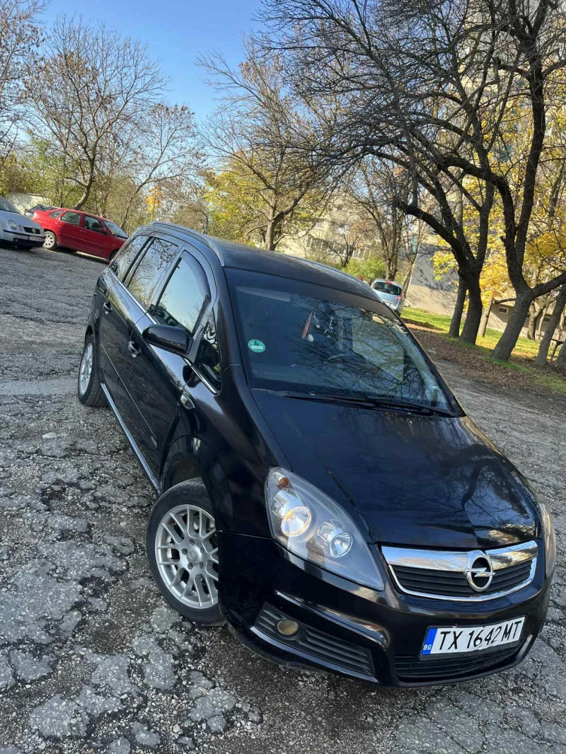 Opel Zafira 1.9 CDTI, снимка 10 - Автомобили и джипове - 52338101
