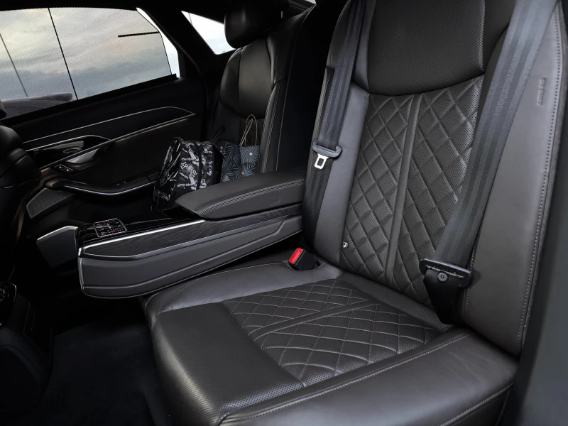 Audi A8 / Bang & Olufsen / Печка / HUD / 360 /, снимка 13 - Автомобили и джипове - 53034196
