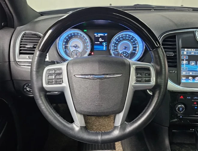 Chrysler 300c 3.0D | Mobile.bg   13