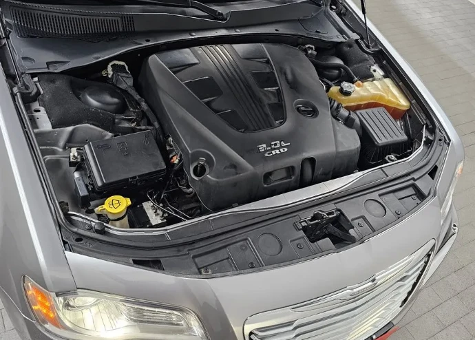 Chrysler 300c 3.0D - изображение 6