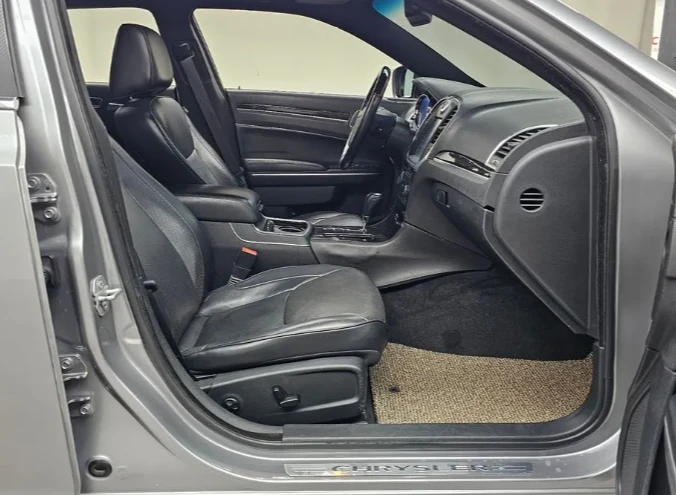 Chrysler 300c 3.0D | Mobile.bg   11