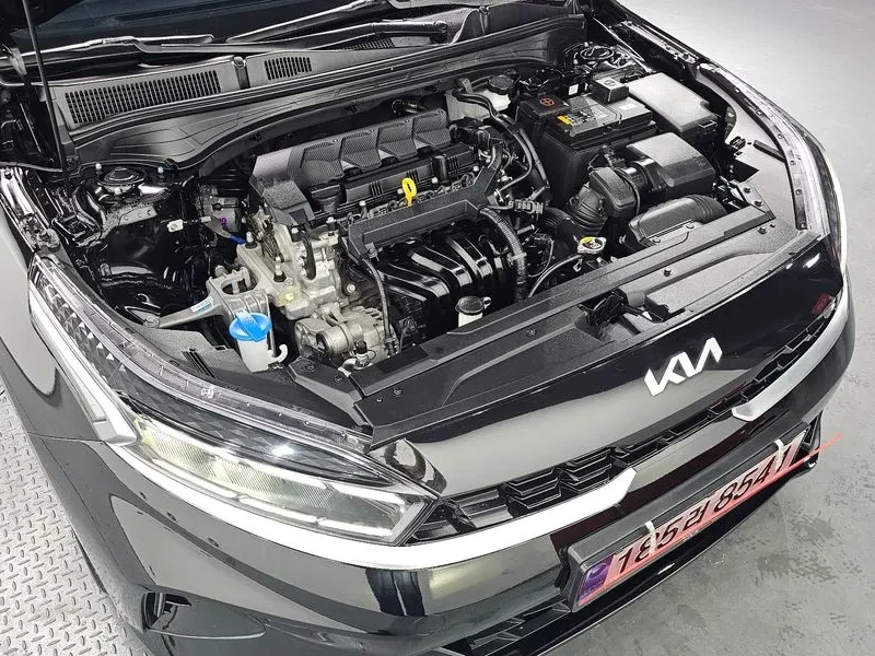 Kia K3 1.6 PRESTIGE, снимка 6 - Автомобили и джипове - 55559175