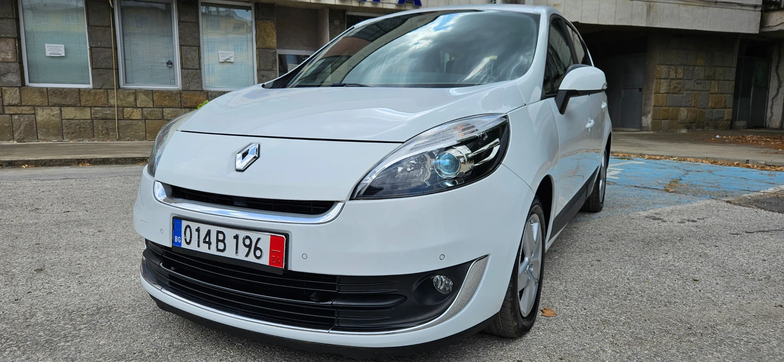Renault Grand scenic 1, 5DCi-110кс* 2012г* 7 МЕСТНА* ЕВРО5* НАВИ* НОВ В, снимка 1