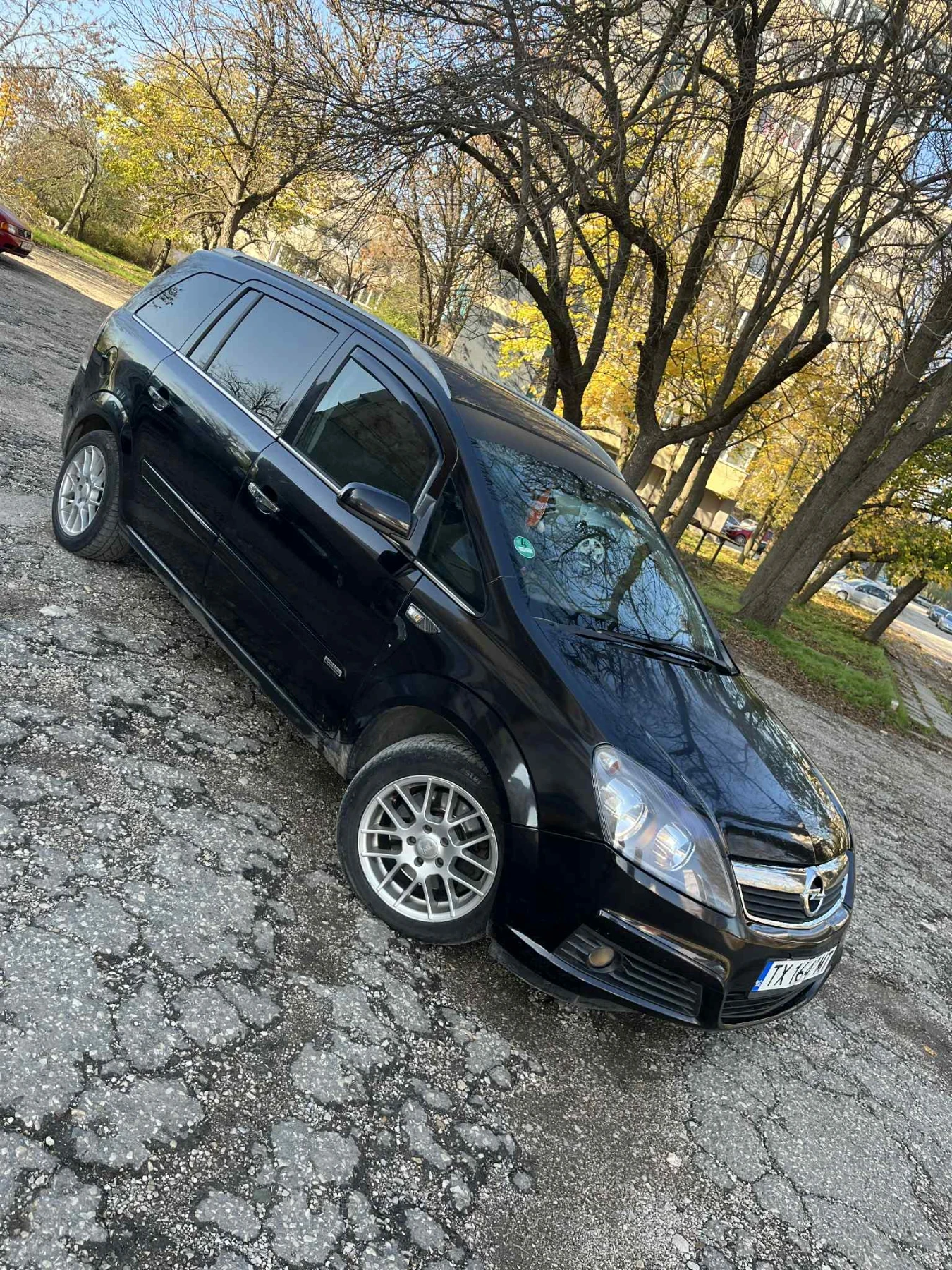 Opel Zafira 1.9 CDTI, снимка 1
