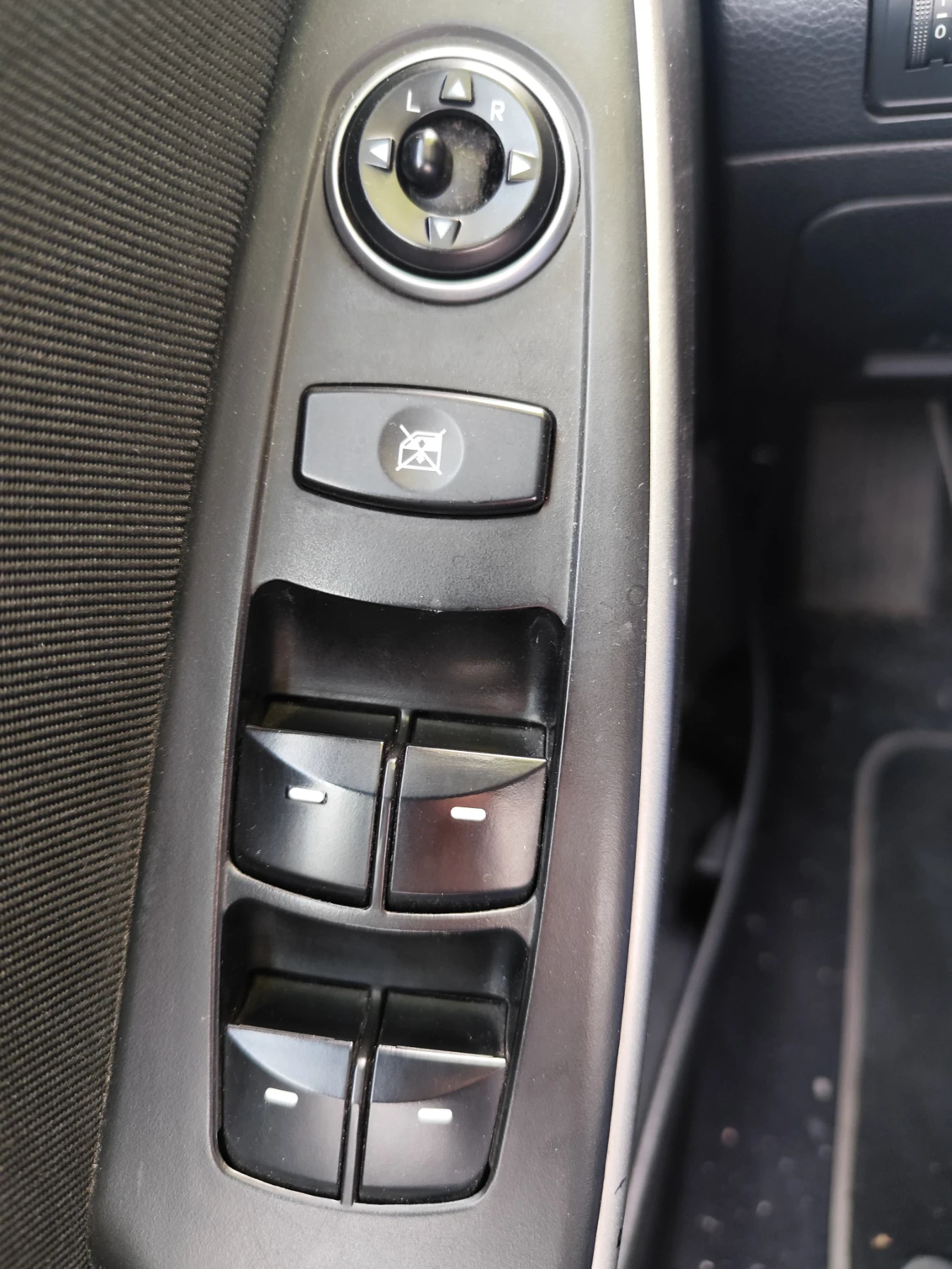 Hyundai I30 1.4 N1 ГАЗ - изображение 8