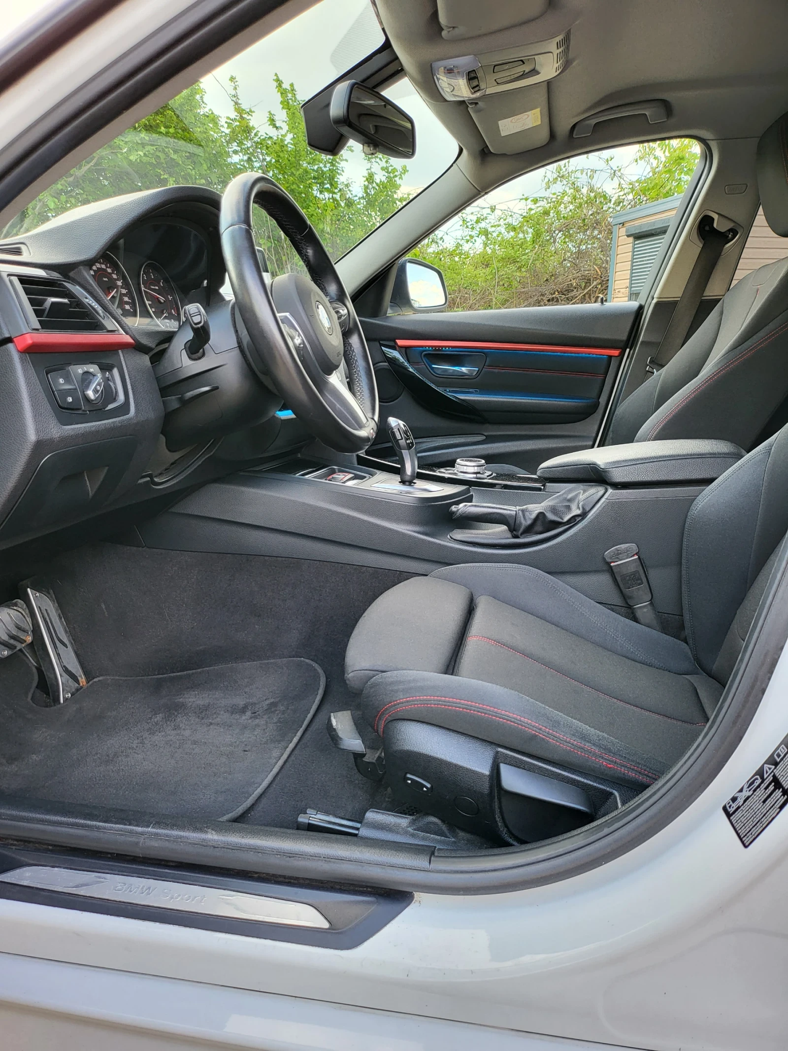BMW 320 X-Drive/Full M-packet/Обслужен - изображение 9