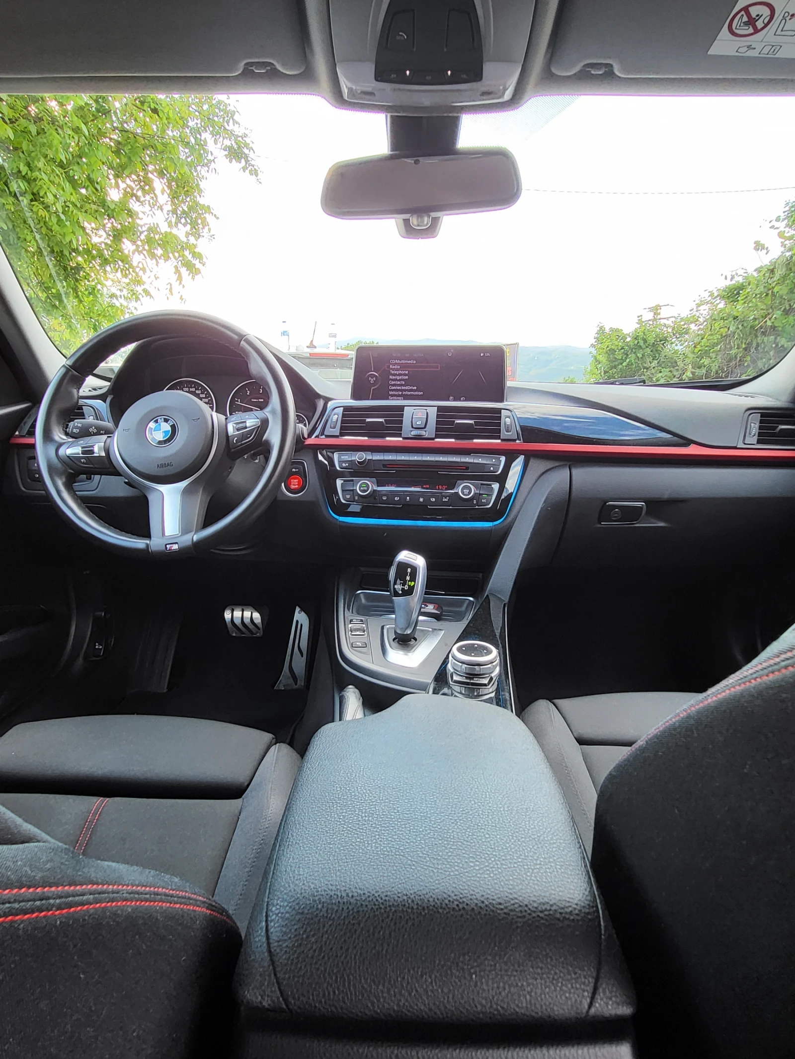 BMW 320 X-Drive/Full M-packet/Обслужен - изображение 10