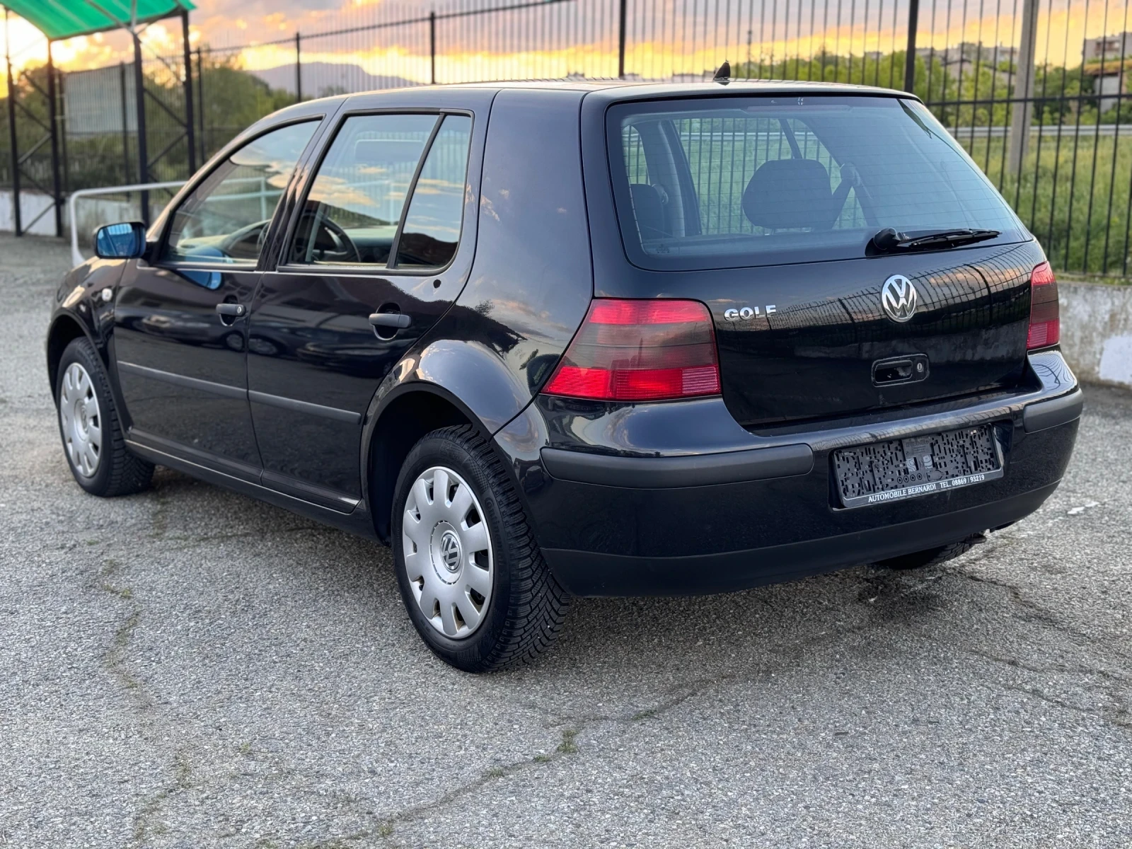 VW Golf 1.9 TDI Special Edition - изображение 5