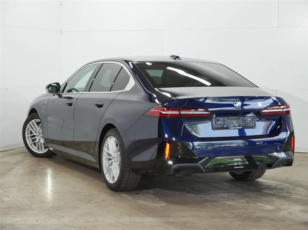 BMW 550 xDrive - изображение 3