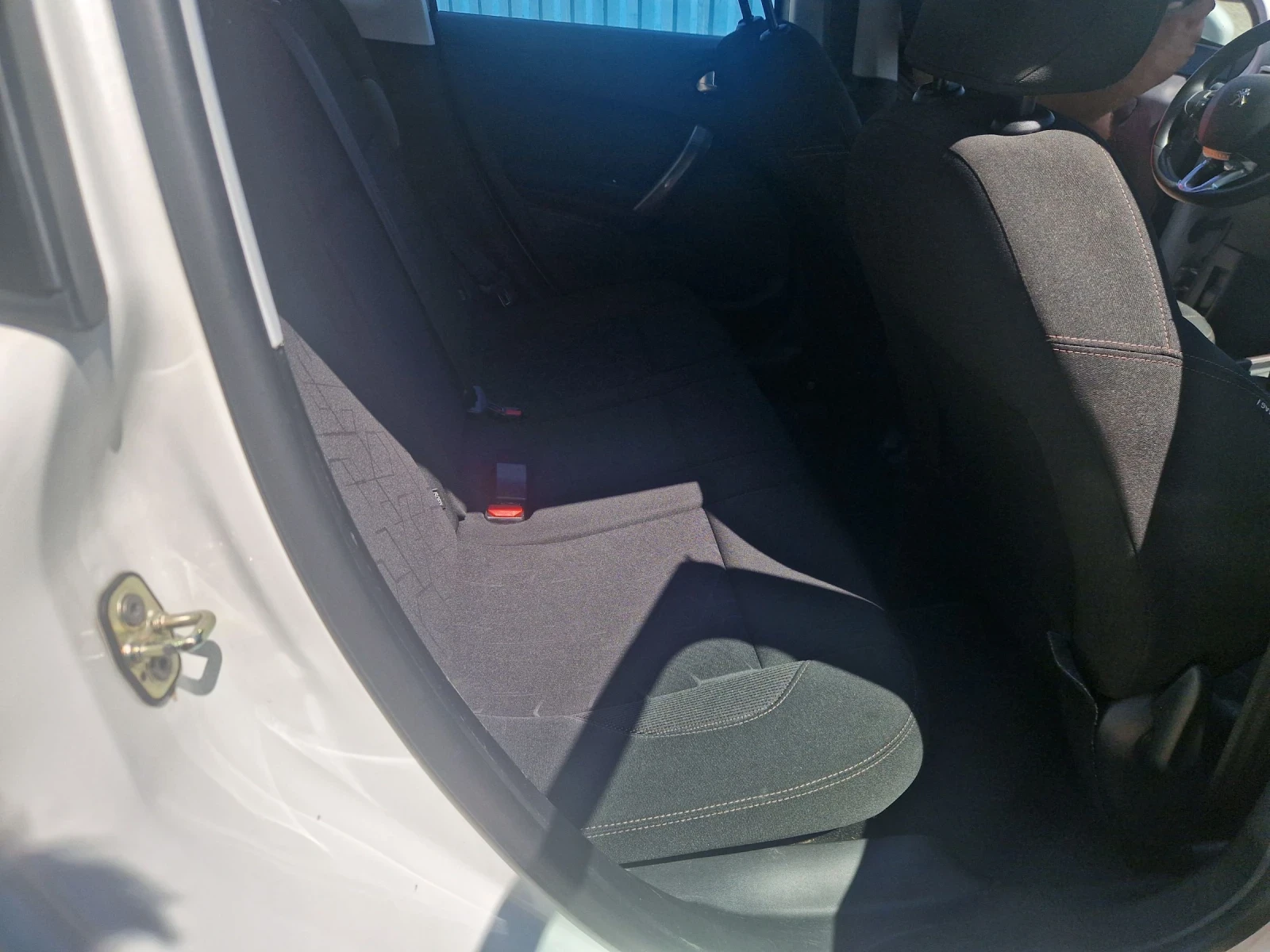 Peugeot 2008 1.2vti - изображение 9