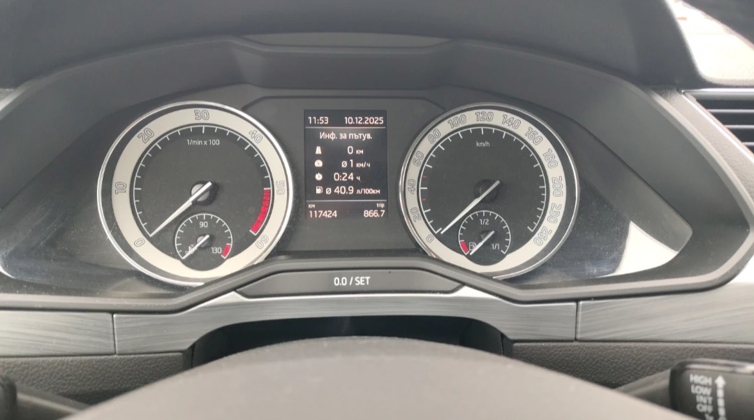Skoda Superb 2.0 D | Mobile.bg � ����������� 12
