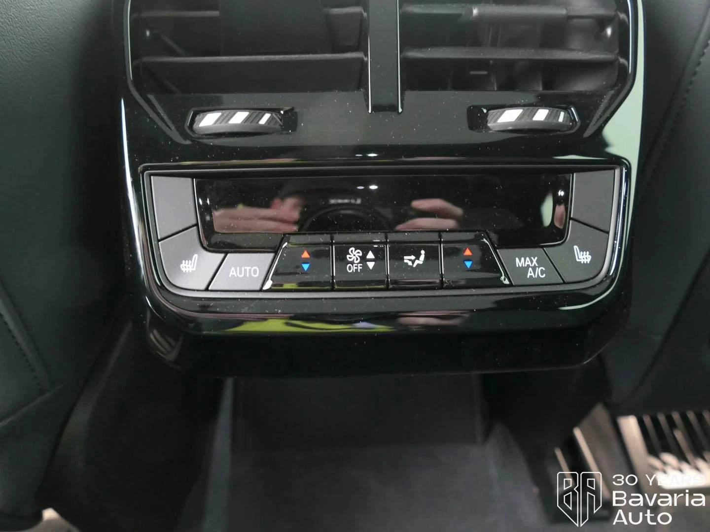 BMW iX 50 xDrive Automatic, снимка 16 - Автомобили и джипове - 53827156