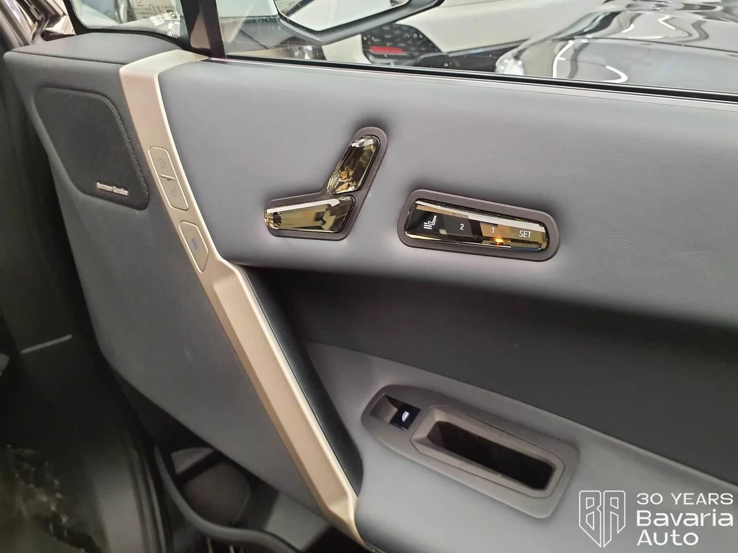 BMW iX 50 xDrive Automatic, снимка 14 - Автомобили и джипове - 53827156