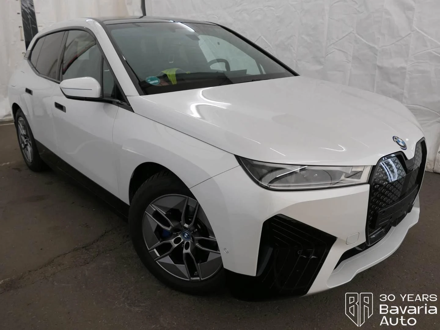 BMW iX 50 xDrive Automatic, снимка 4 - Автомобили и джипове - 53827156