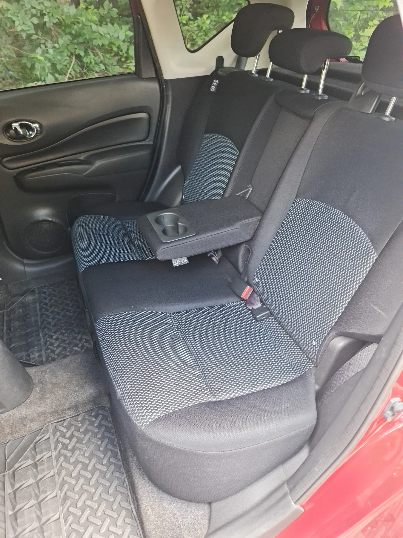 Nissan Note 1.2-Компресор-Автоматик , снимка 8 - Автомобили и джипове - 53867143