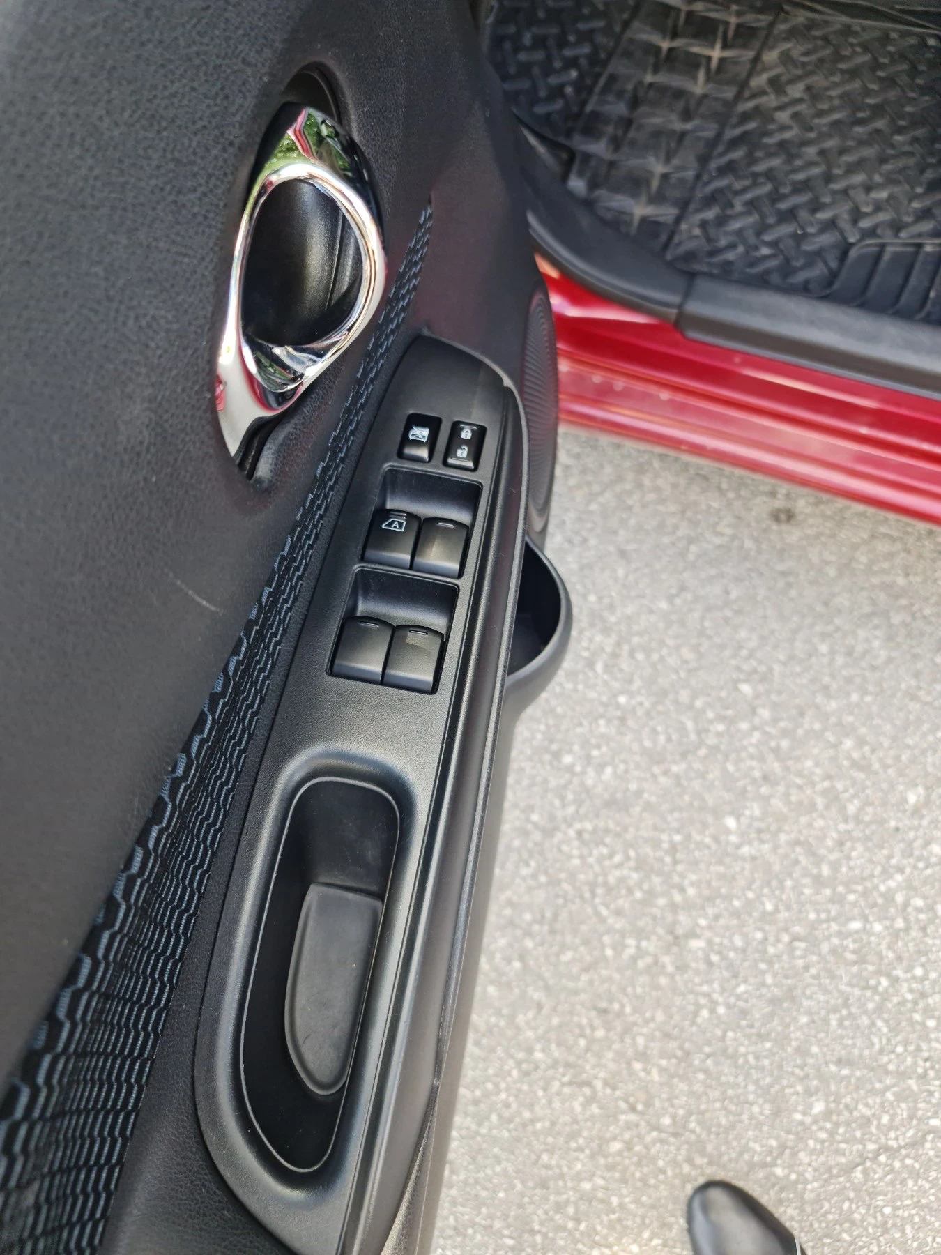 Nissan Note 1.2-Компресор-Автоматик , снимка 16 - Автомобили и джипове - 53867143