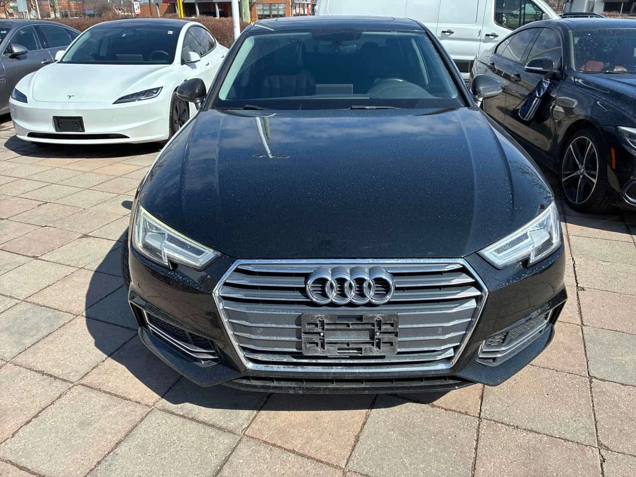 Audi A4 * Progressiv * CARFAX * ���� �� �� | Mobile.bg � ����������� 4