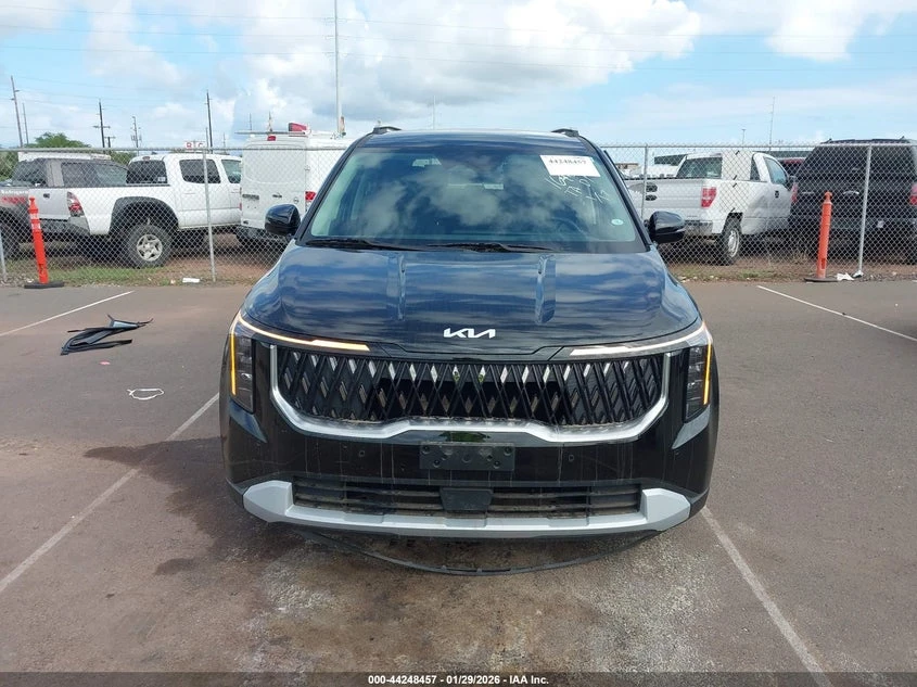 Kia Carnival 3.5L V-6 DI, DOHC, VVT, 287.1HP Front Wheel Drive | Mobile.bg � ����������� 12