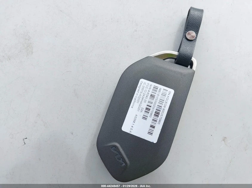 Kia Carnival 3.5L V-6 DI, DOHC, VVT, 287.1HP Front Wheel Drive | Mobile.bg � ����������� 11