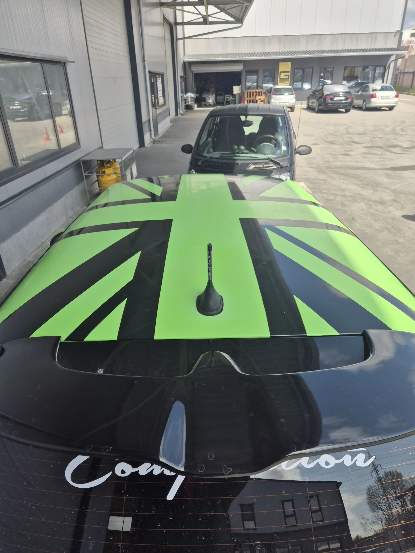 Mini One, снимка 3 - Автомобили и джипове - 54324769