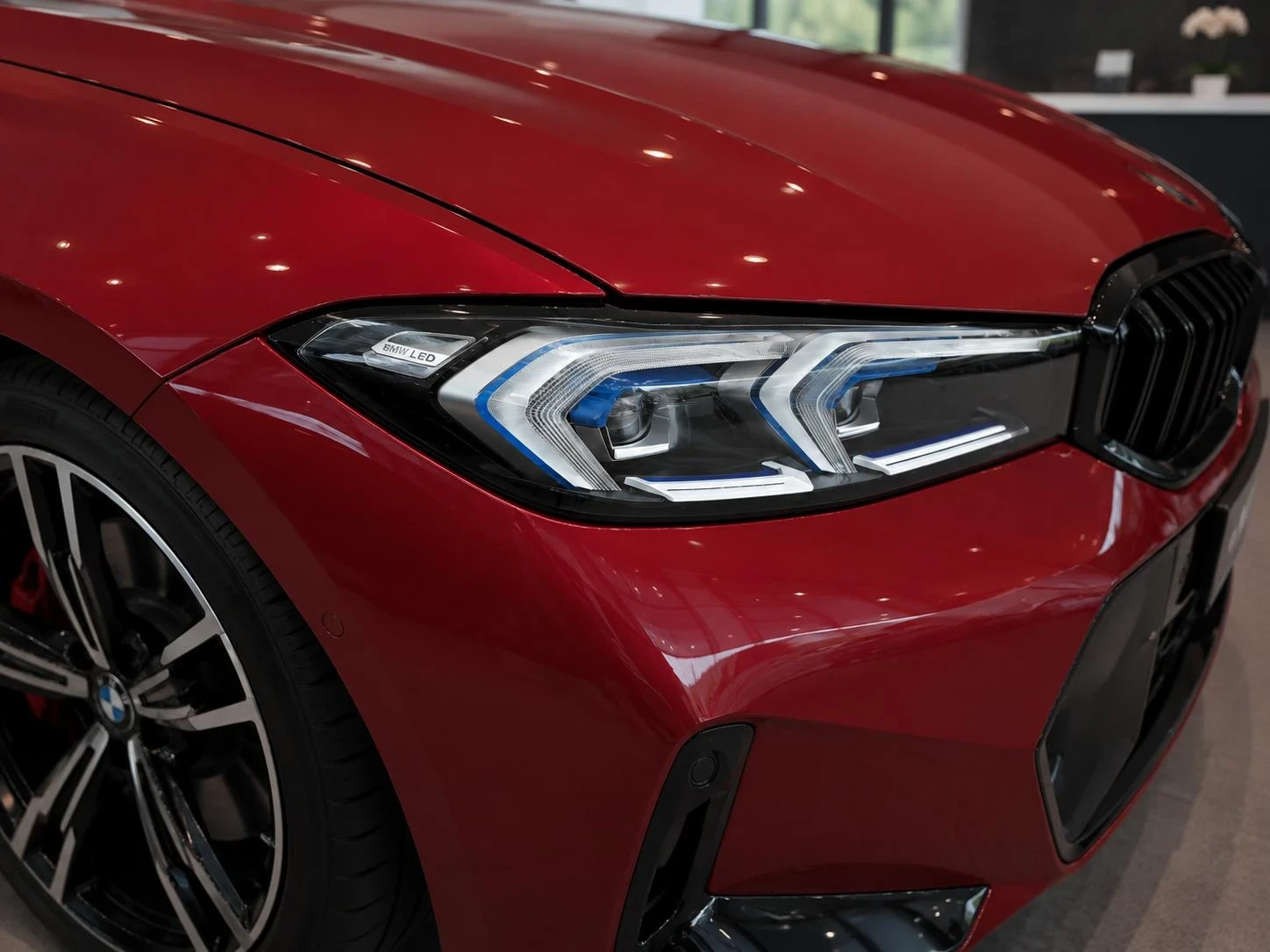 BMW 330 d xDrive M-package, снимка 4 - Автомобили и джипове - 54393573