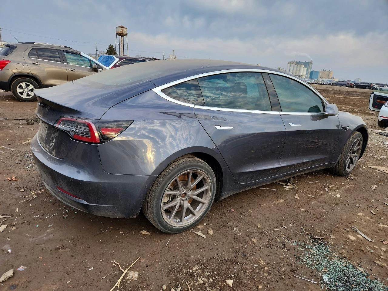 Tesla Model 3 | Mobile.bg � ����������� 3
