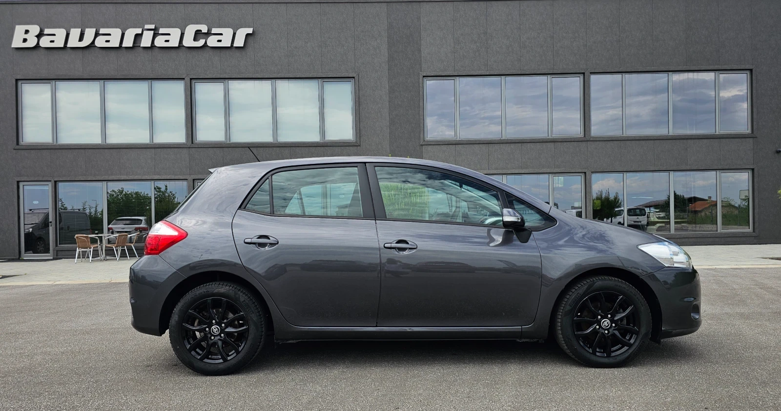 Toyota Auris 1.33 Edition* Klima* PDC* 97 051km.!!! Euro 5* , снимка 6 - Автомобили и джипове - 54720909
