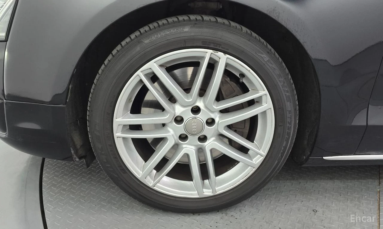 Audi A8 4.2 TDI Quattro* B&O* DISTRONIC* HEAD-UP* 360 CAM*, снимка 5 - Автомобили и джипове - 54762833