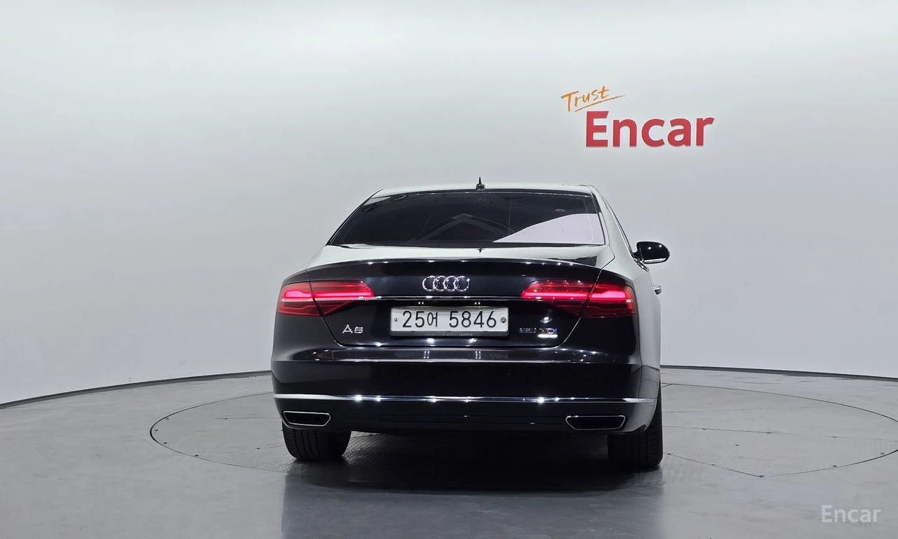 Audi A8 4.2 TDI Quattro* B&O* DISTRONIC* HEAD-UP* 360 CAM*, снимка 4 - Автомобили и джипове - 54762833