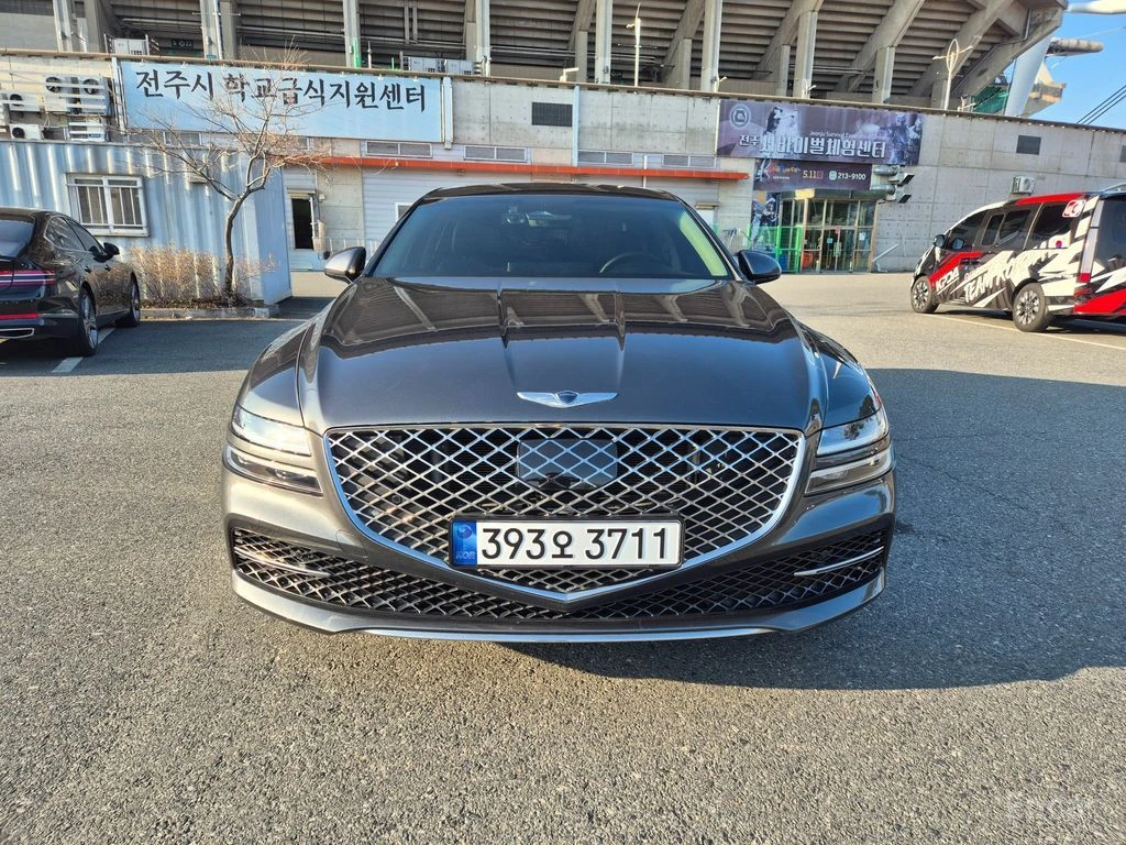 Genesis G80 3.5T AWD* DISTRONIC* ПОДГРЕВ* ОБДУХВАНЕ* , снимка 6 - Автомобили и джипове - 54878729