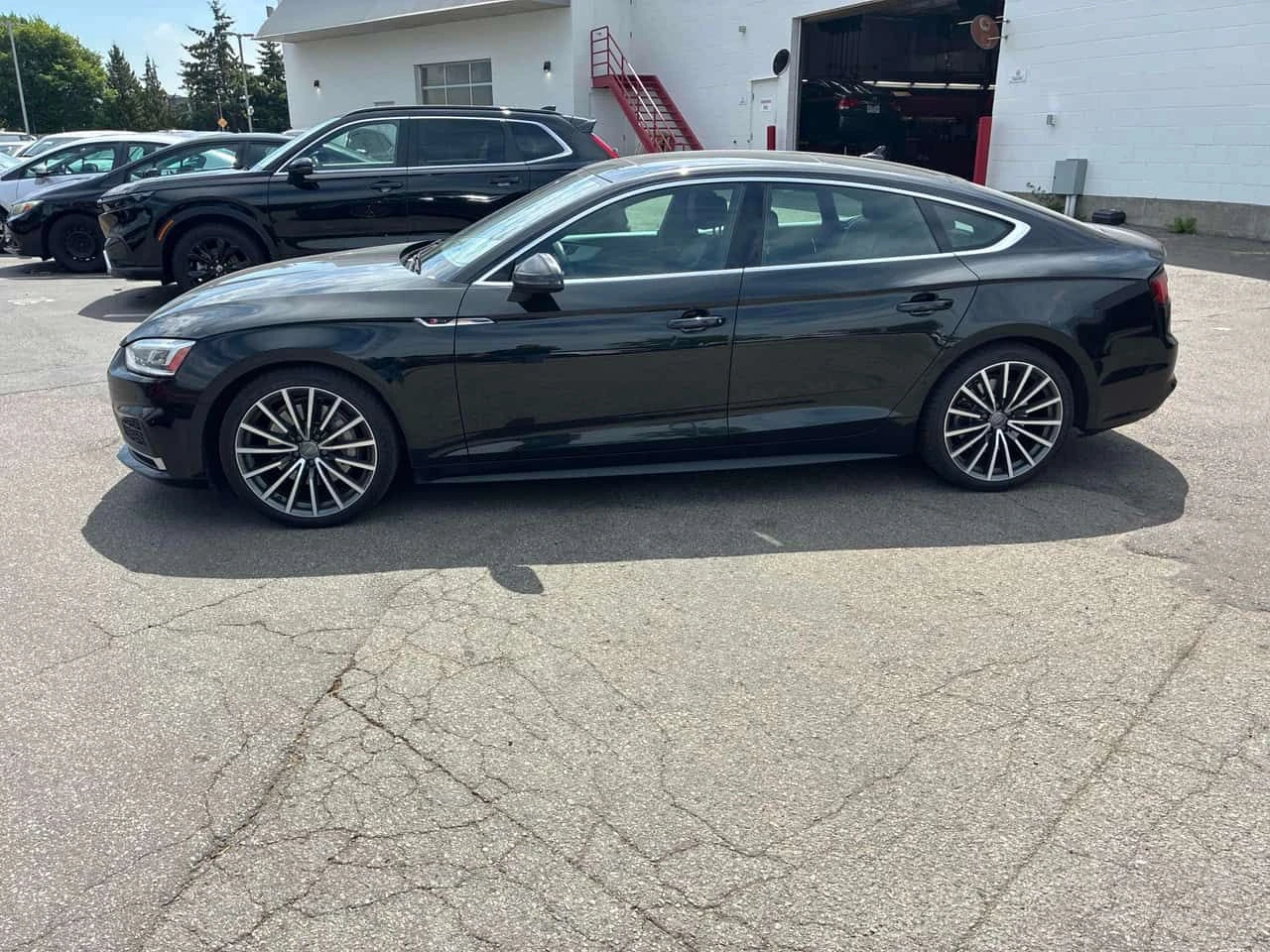 Audi A5 TECHNIK * DIGITAL* 360 КАМЕРА* ОБДУХВАНЕ* , снимка 3 - Автомобили и джипове - 55040405