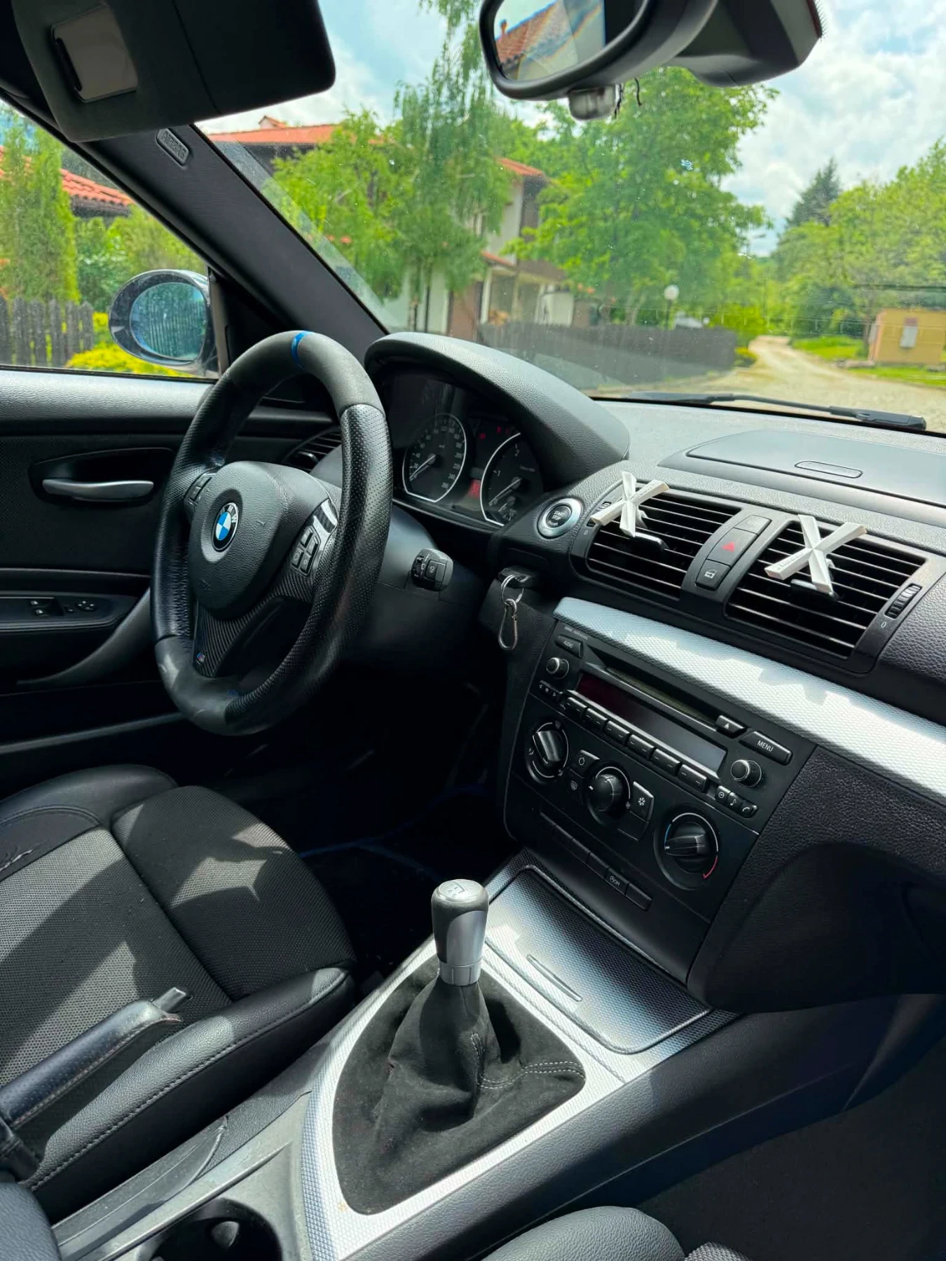 BMW 120 2.0 дизел 177к.с. 2008г Мпакет, снимка 13 - Автомобили и джипове - 55047574