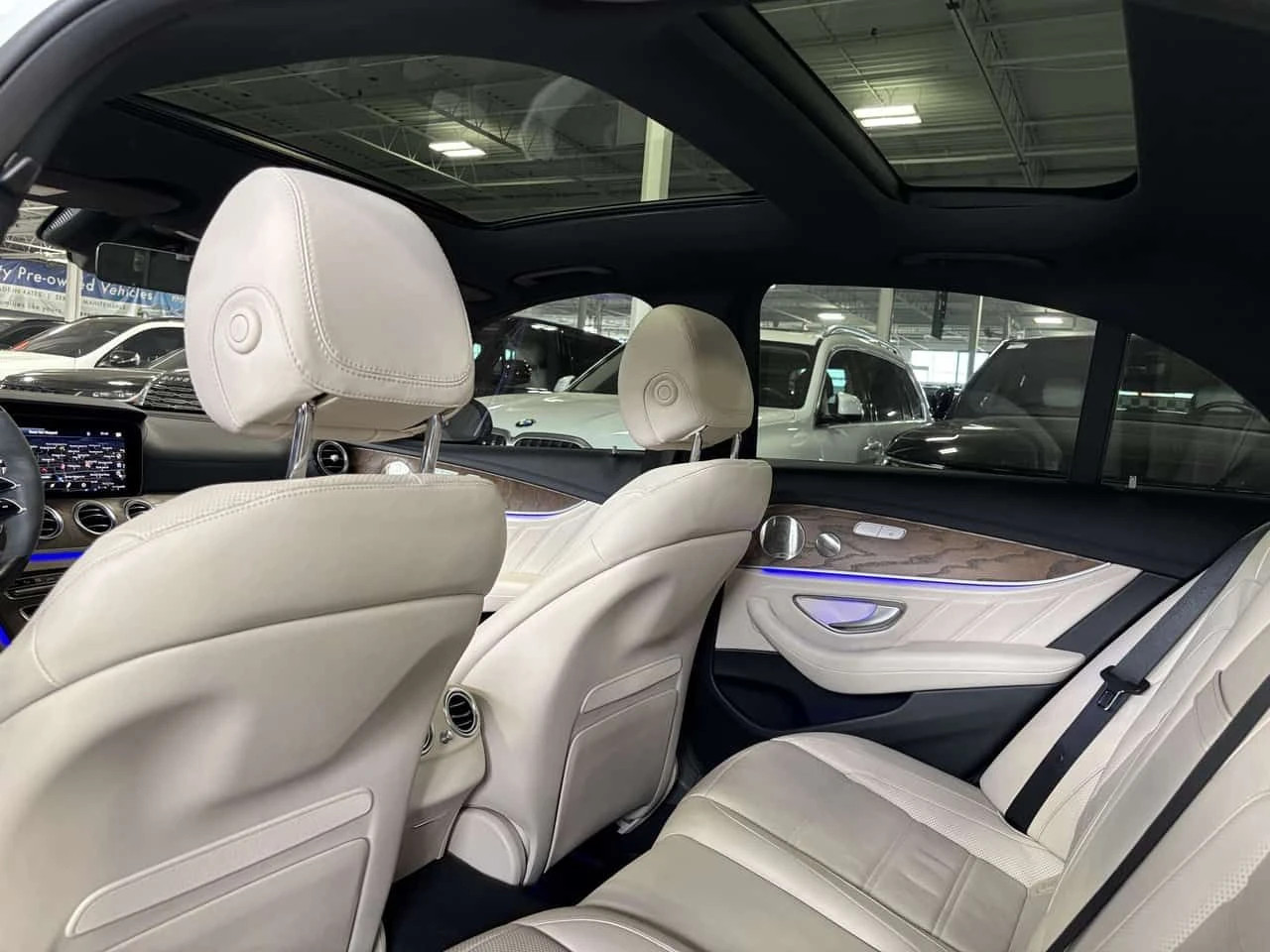 Mercedes-Benz E 53 AMG 4MATIC * CARFAX * ��������� ���� �� �� *  | Mobile.bg � ����������� 11