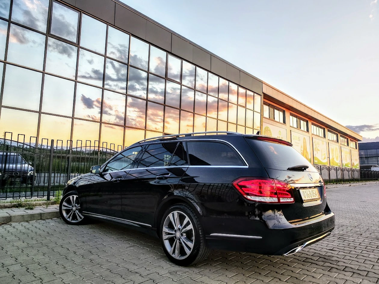 Mercedes-Benz E 350 * 4MATIC* BlueTEC* AVANTGARDE* FULL, снимка 4 - Автомобили и джипове - 55158042