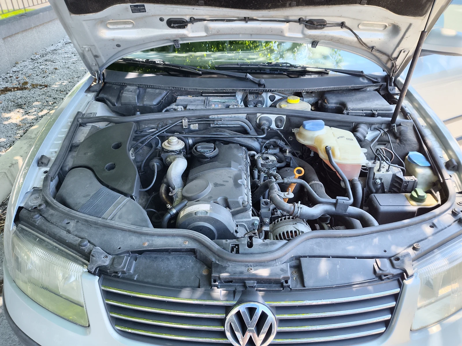 VW Passat 116 к.с. Highline, 6 скорости. , снимка 12 - Автомобили и джипове - 55477224