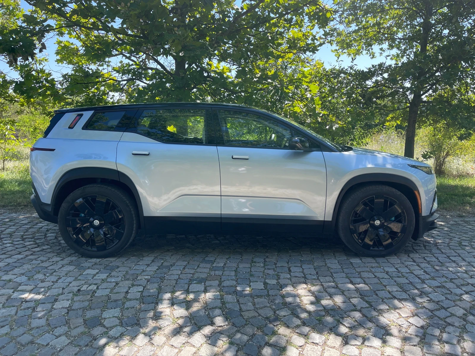 Fisker Ocean Extreme /Нова 2400 KM, снимка 2 - Автомобили и джипове - 55544823