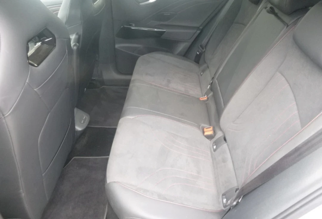 VW ID.3 GTX  84kwh Гаранционна, снимка 14 - Автомобили и джипове - 55773088