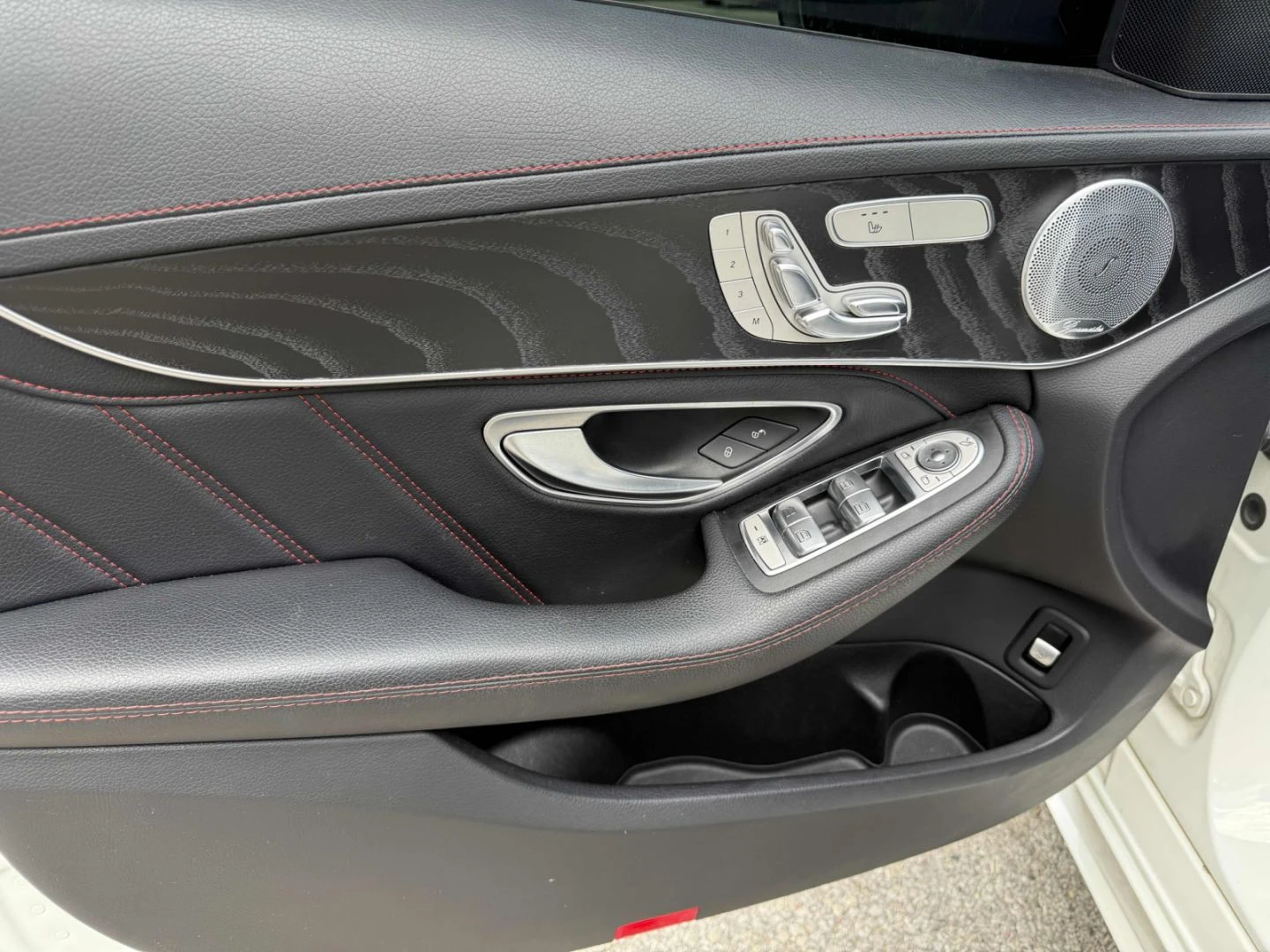 Mercedes-Benz C 43 AMG AMG-pkg* 360* Burmester* Pano, снимка 9 - Автомобили и джипове - 55779915