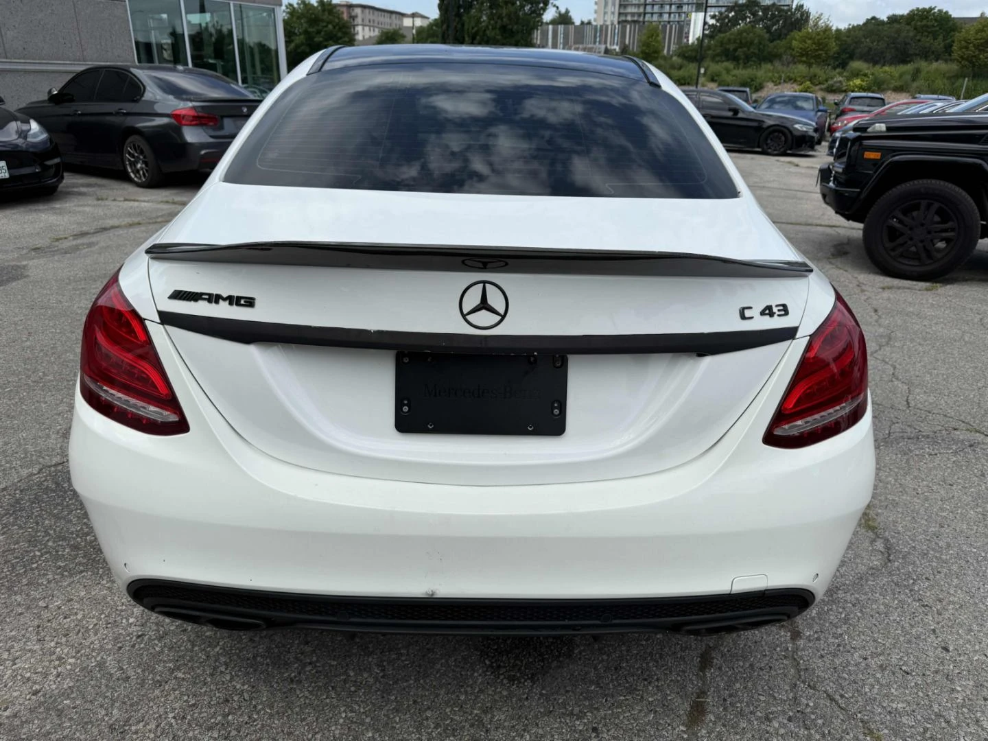 Mercedes-Benz C 43 AMG AMG-pkg* 360* Burmester* Pano, снимка 4 - Автомобили и джипове - 55779915