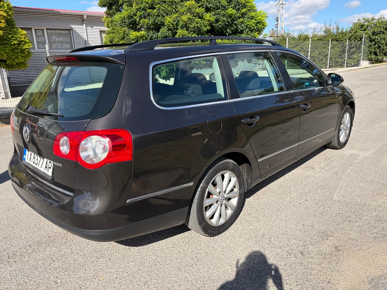 VW Passat, снимка 4 - Автомобили и джипове - 56011298