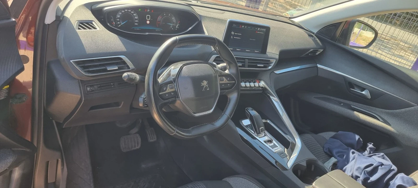Peugeot 3008 1.6 Blue HDI Active Business, снимка 3 - Автомобили и джипове - 56121828