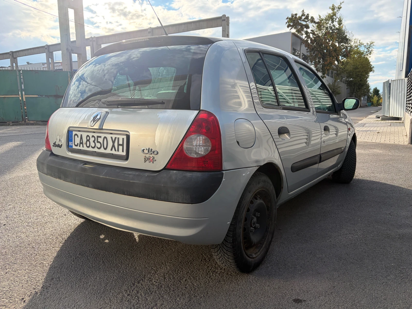 Renault Clio, снимка 4 - Автомобили и джипове - 56269907