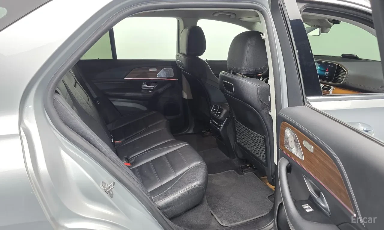 Mercedes-Benz GLE 450 FULL* 4MATIC* 360 КАМЕРИ* BURMASTER* КРАЙНА ЦЕНА* , снимка 14 - Автомобили и джипове - 56376586