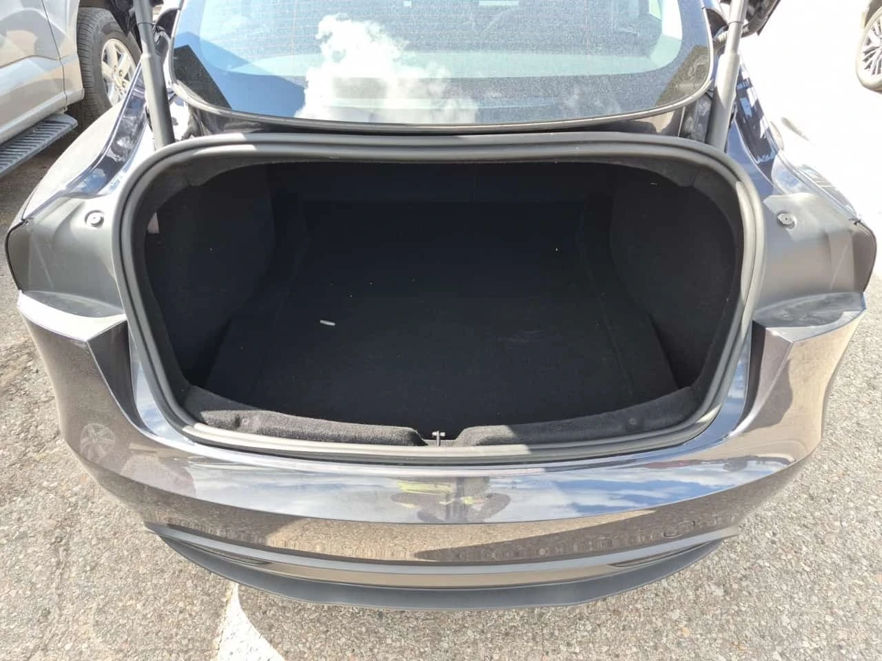 Tesla Model 3 RWD * CARFAX * ���������� ��� ������������ ������  | Mobile.bg � ����������� 14
