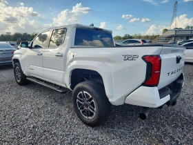 Toyota Tacoma Trd Sport, снимка 2