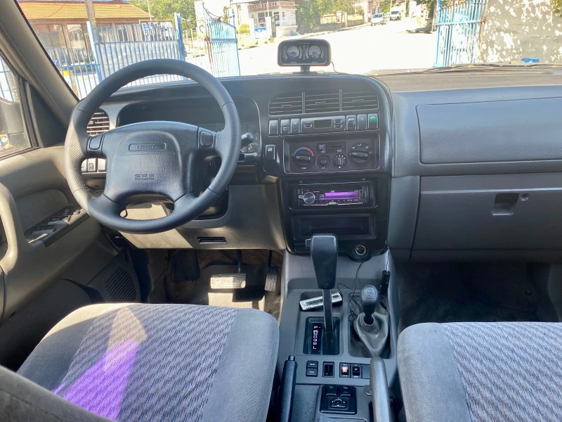 Isuzu Trooper 3.2 V6, снимка 5 - Автомобили и джипове - 47222025